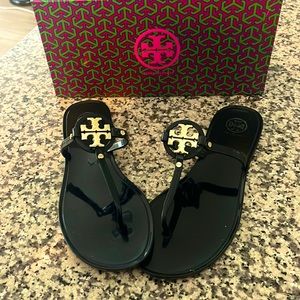 Tory Burch Mini MillerThong Sandals SIZE 9 NWB AUTHENTIC